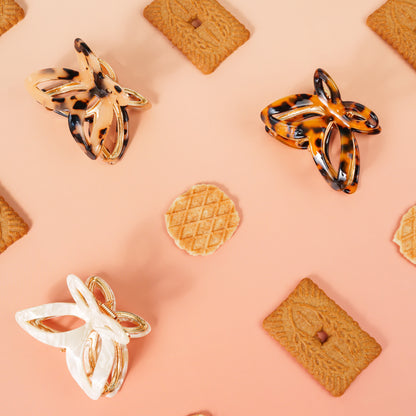 Emmy metalen vlinder haarspeld dik haar clips bruin