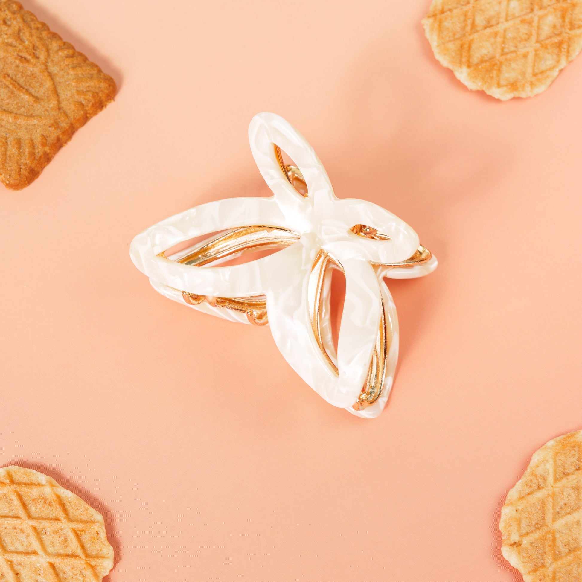 Emmy metalen vlinder haarspeld dik haar clips marmer wit