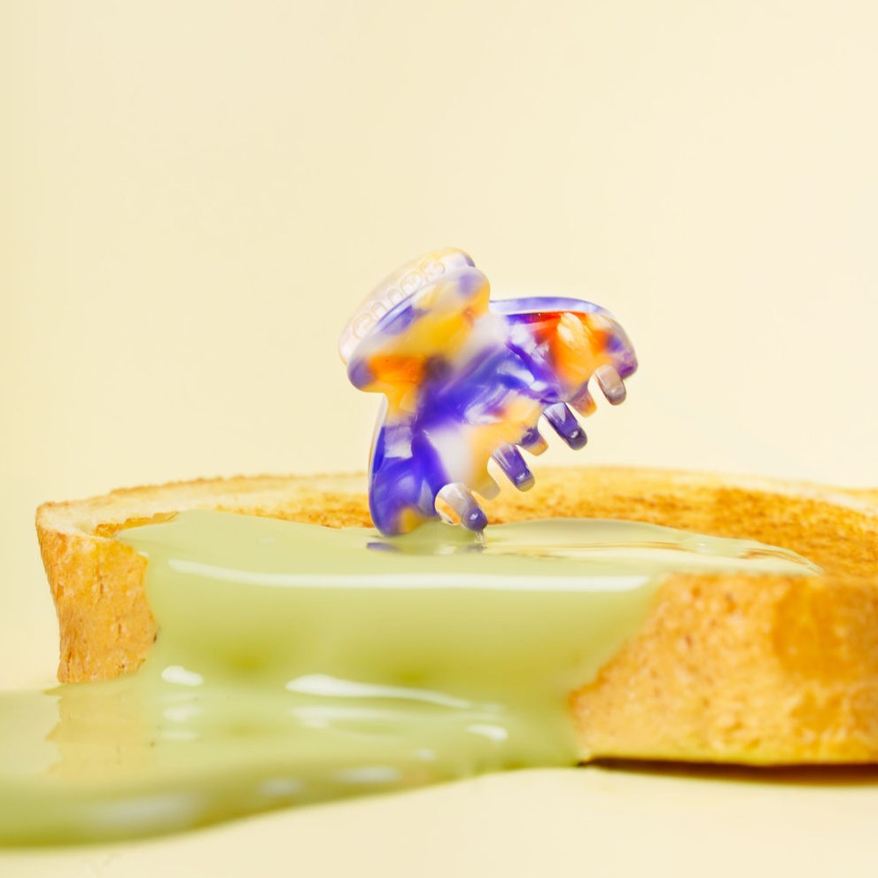kleine haarspeld lili clips fijn haar knijpt goed stevig donkerblauw goud