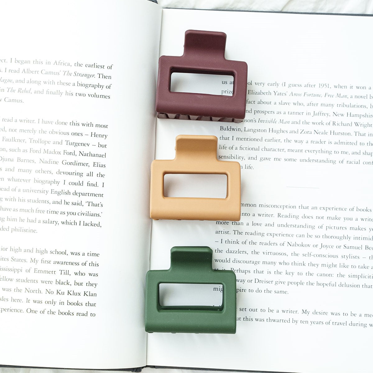 Vierkante matte en stevige clip voor alle haartypes