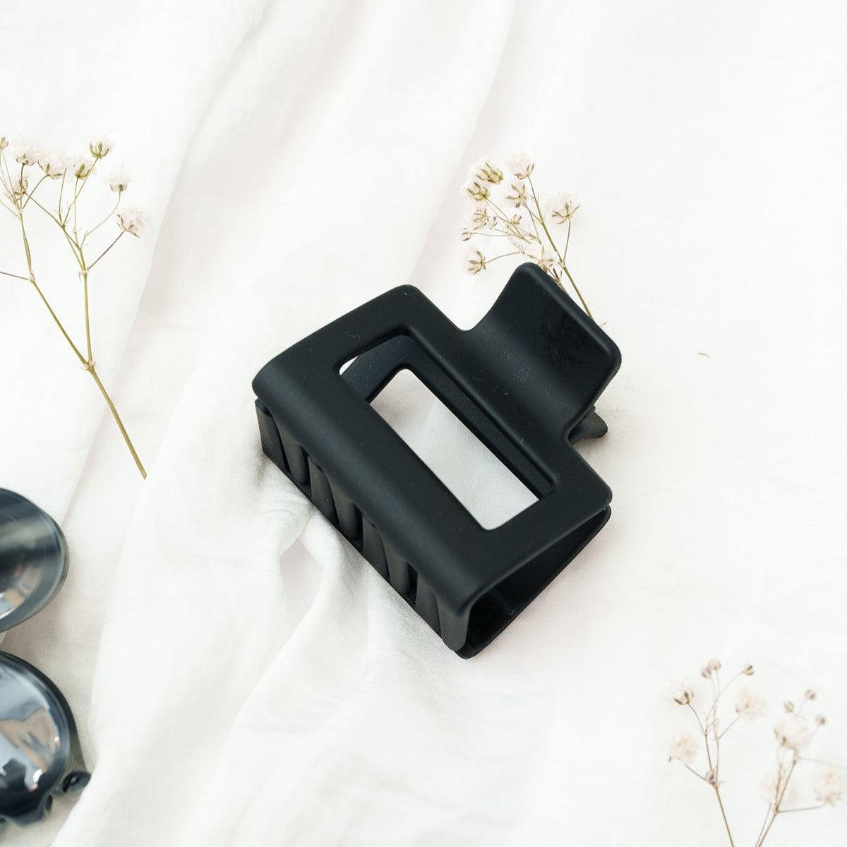 Vierkante matte en stevige clip voor alle haartypes