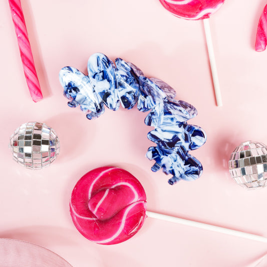 louisa clip gebogen clip blauw wit gevlekt