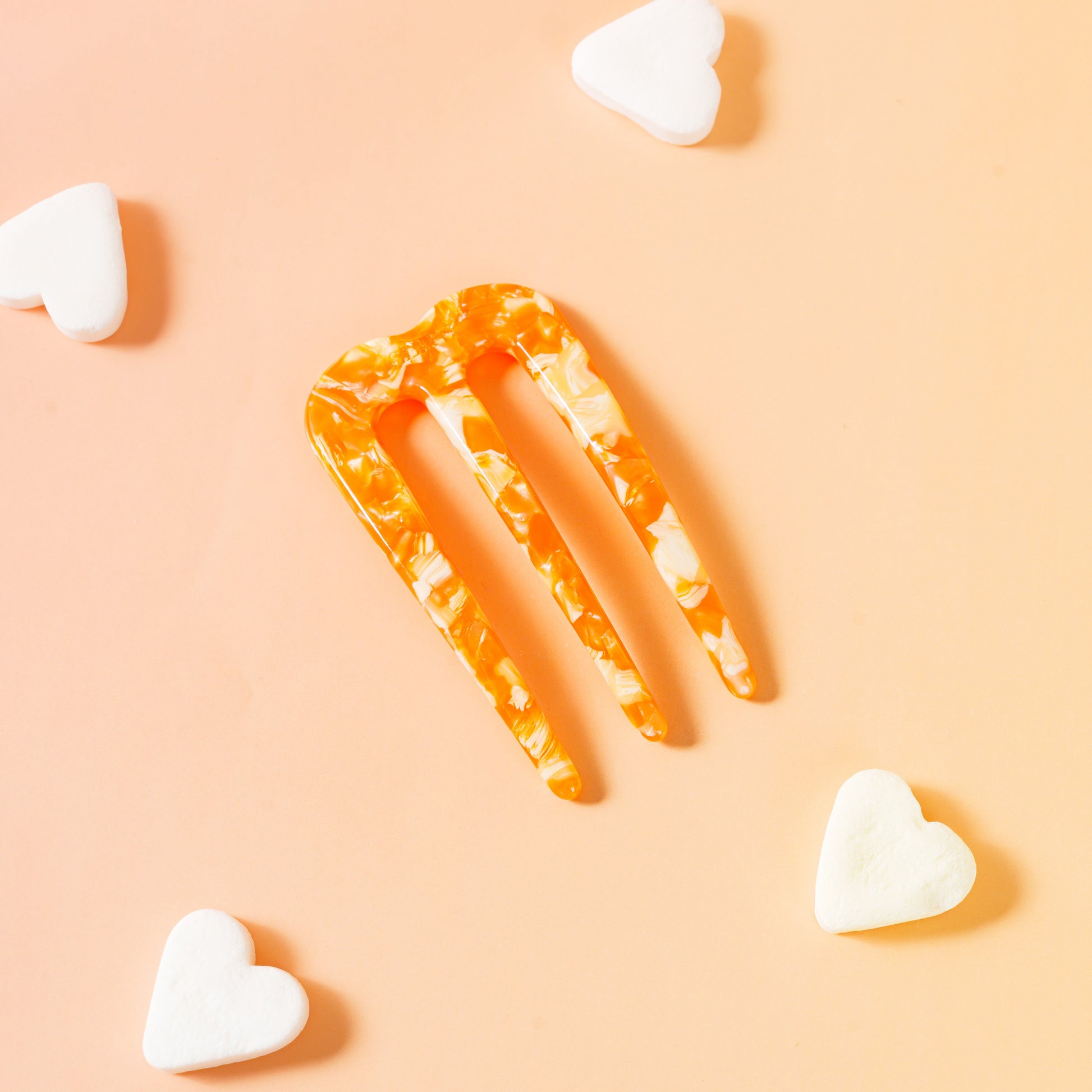 polly french pin clip glad fijn haar marmer oranje