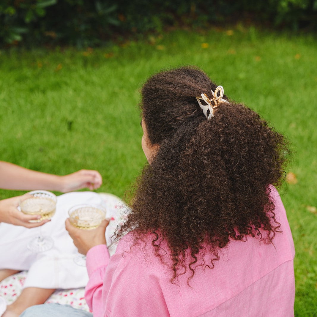 Emmy metalen vlinder haarspeld dik haar clips wit